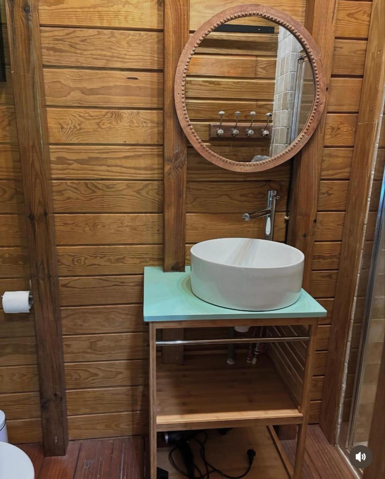 La Kaz A Pepes, Charmant Logement Avec Piscine Lamentin Extérieur photo